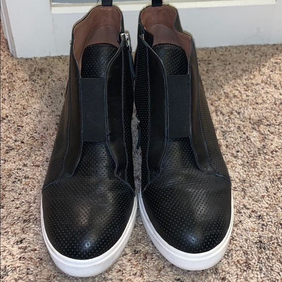 Linea Paolo Felicia Wedge Sneaker Size 10.5 - Picture 2 of 9